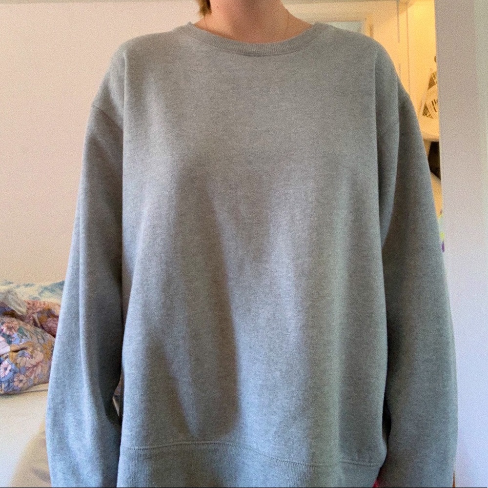 Vintage crew neck